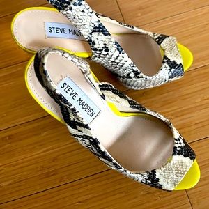 Steve Madden Heels - Snakeskin/Green - Like New